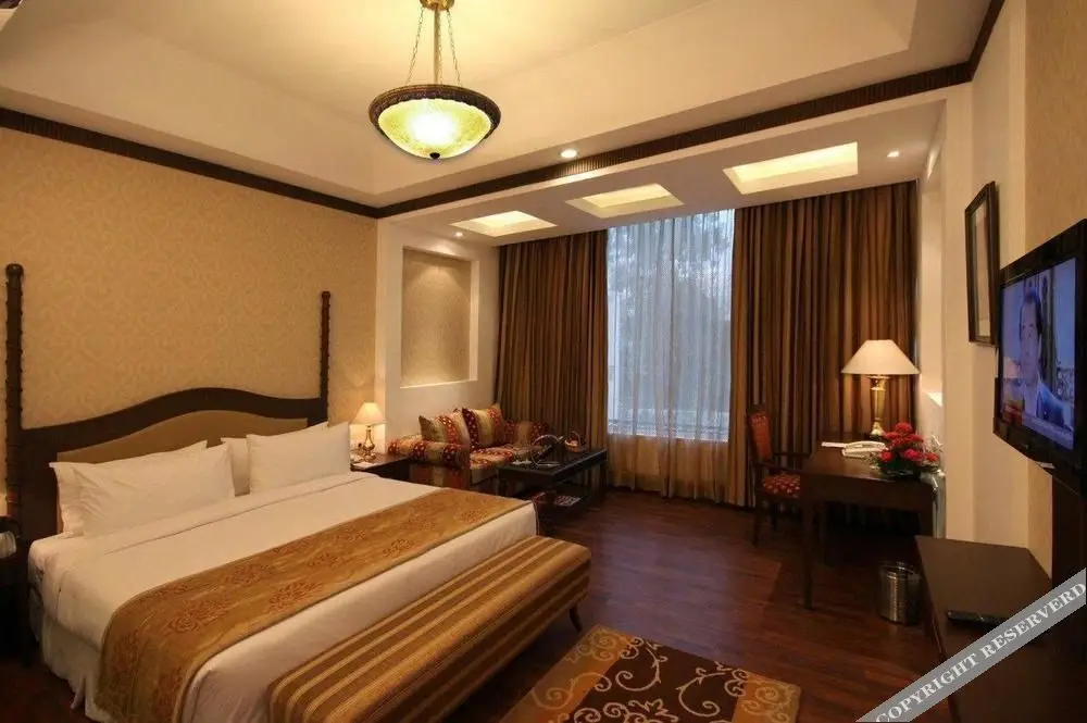 Нью-Дели: Country Inn & Suites By Carlson Satbari