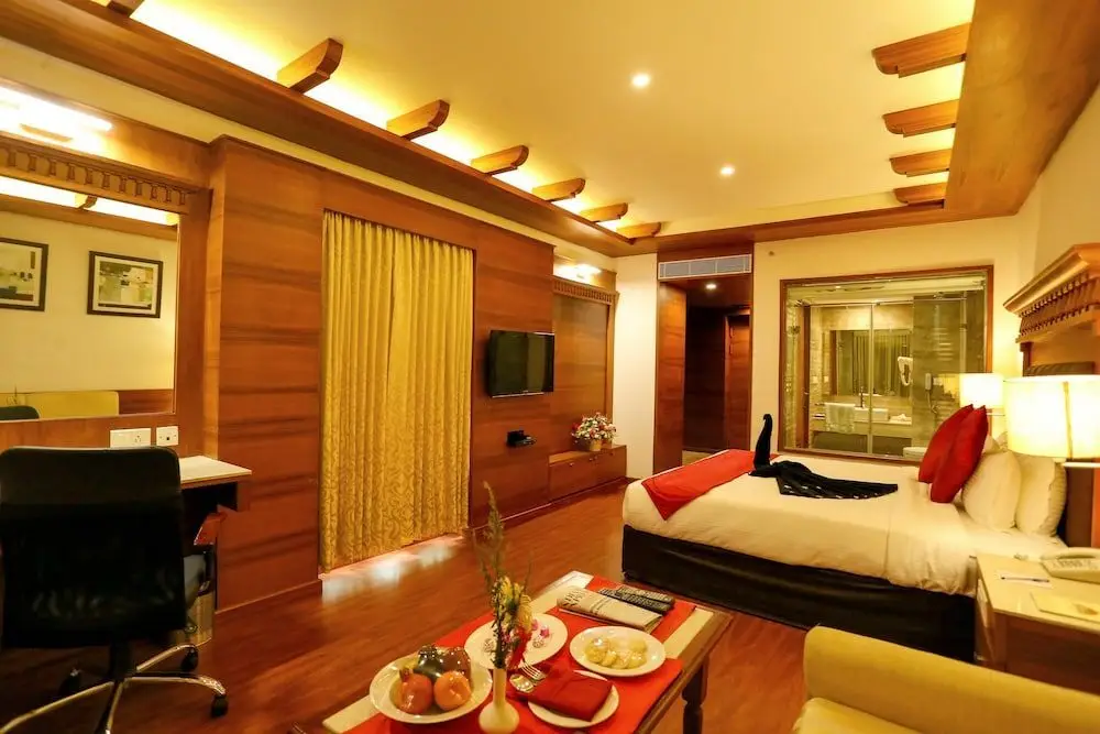Салем: Sivaraj Holiday Inn