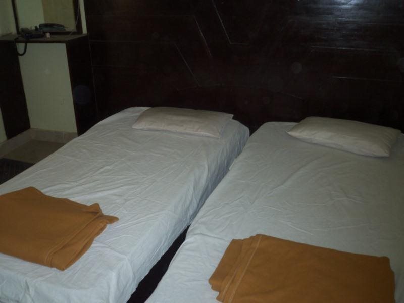 Лакхнау: Uma Guest House