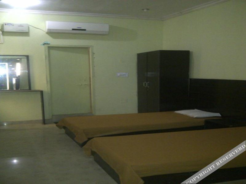 Лакхнау: Uma Guest House