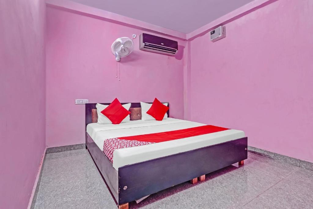 Газиабад: OYO Flagship 83438 Hotel Dream Empire