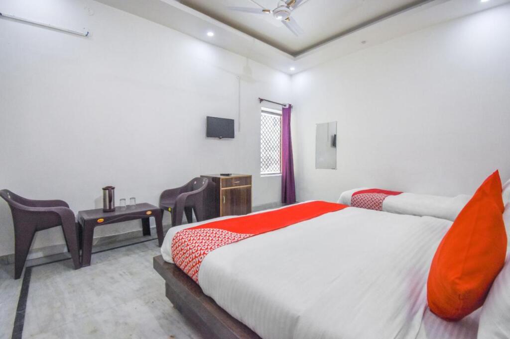 Харидвар: Oyo Flagship 71698 Gangotri Guest House