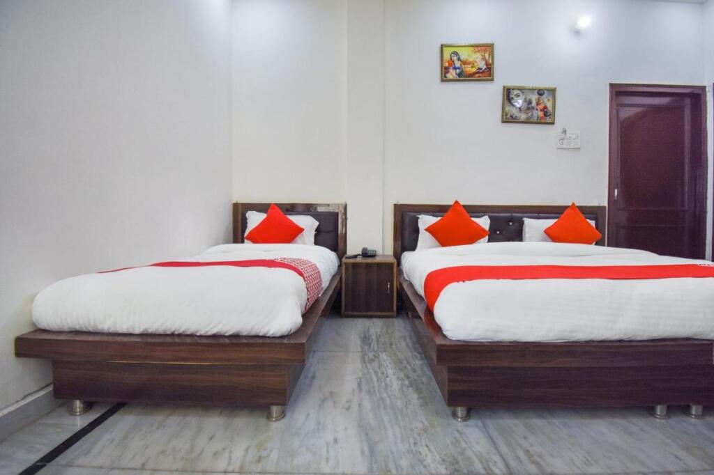 Харидвар: Oyo Flagship 71698 Gangotri Guest House