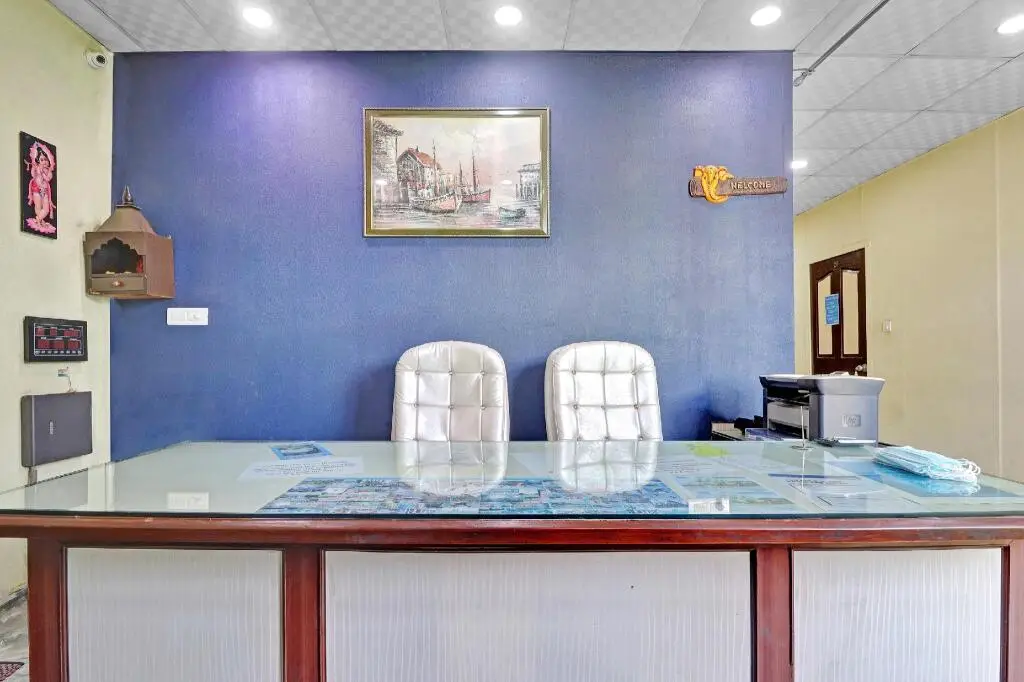 Газиабад: OYO Flagship 83089 Hotel Drizzling Land