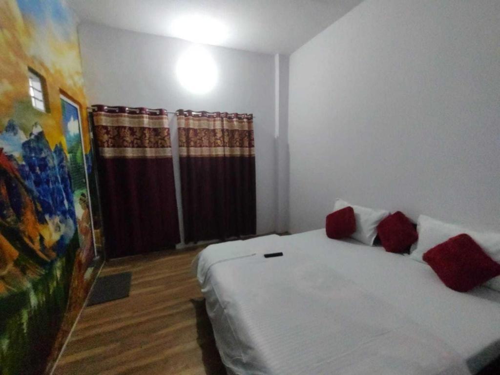 Газиабад: Oyo Hotel Skystar