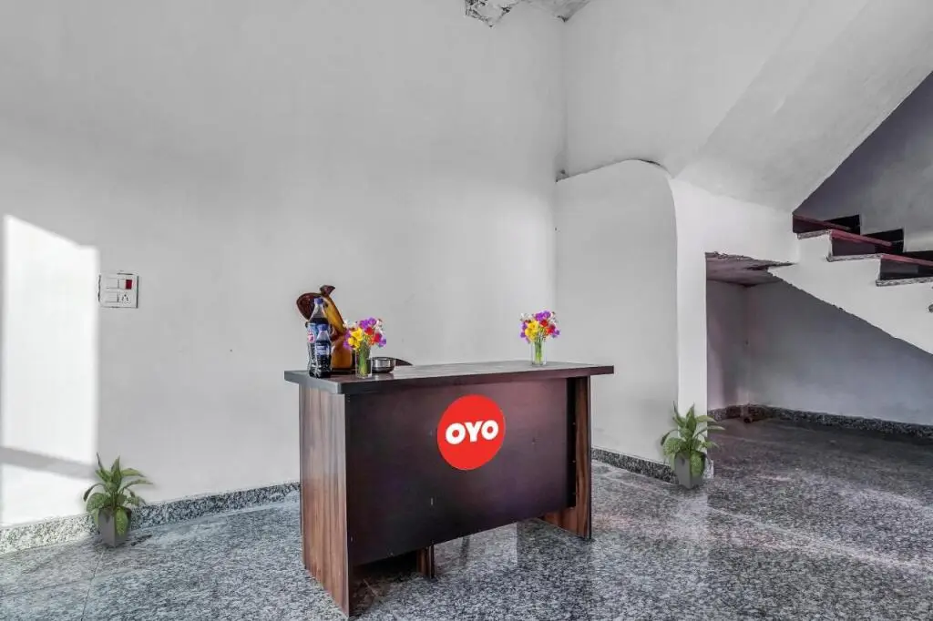 Большая Нойда: OYO Flagship 703580 Ap Bloom