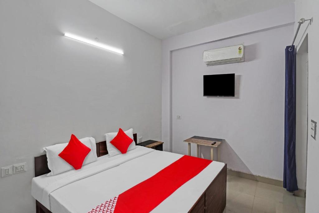 Большая Нойда: OYO Flagship 80598 Hotel Grand Shiva