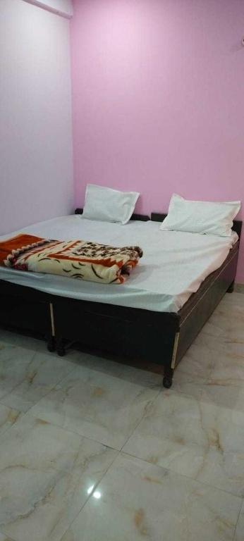 Большая Нойда: Oyo Home Akhil