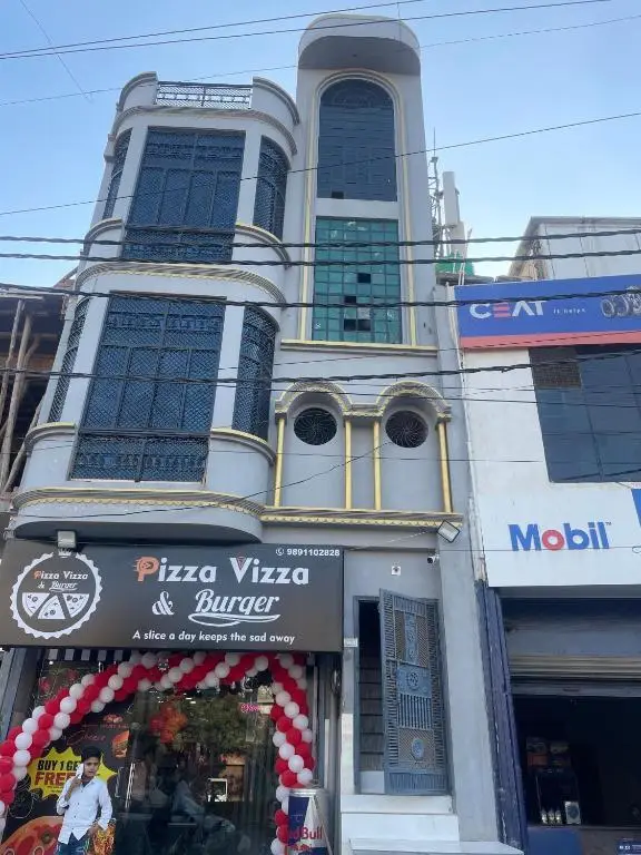 OYO Home Hotel Dream Palace — фото 1