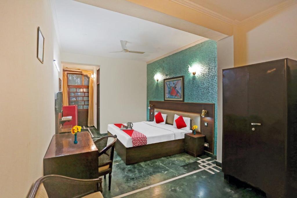 Гуруграм: OYO Hotel Primero Near Aravali Biodiversity Park