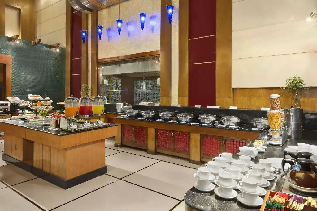 Джайпур: Ramada Jaipur