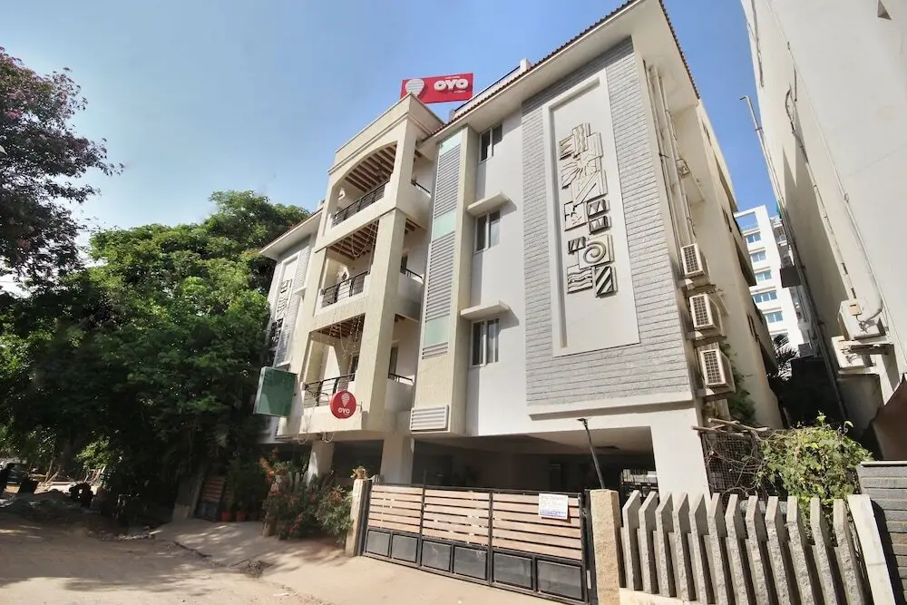 Oyo Rooms Indiranagar 214 — фото 1