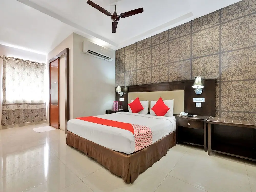 Хидерабад: FabHotel Majestica Inn Hitech City