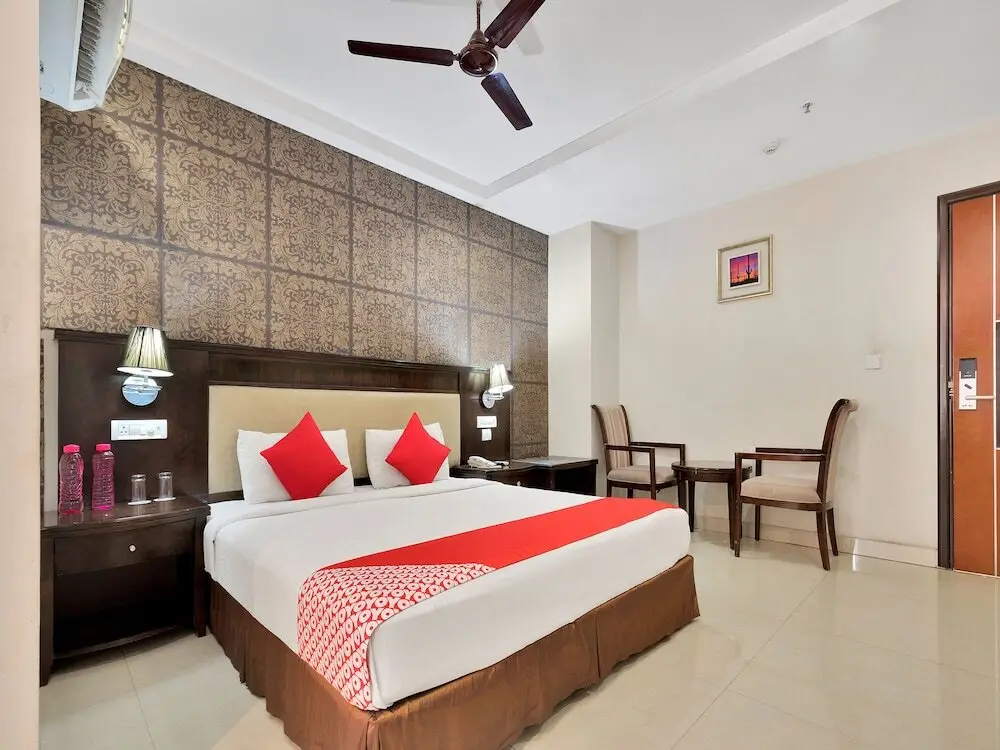 Хидерабад: FabHotel Majestica Inn Hitech City