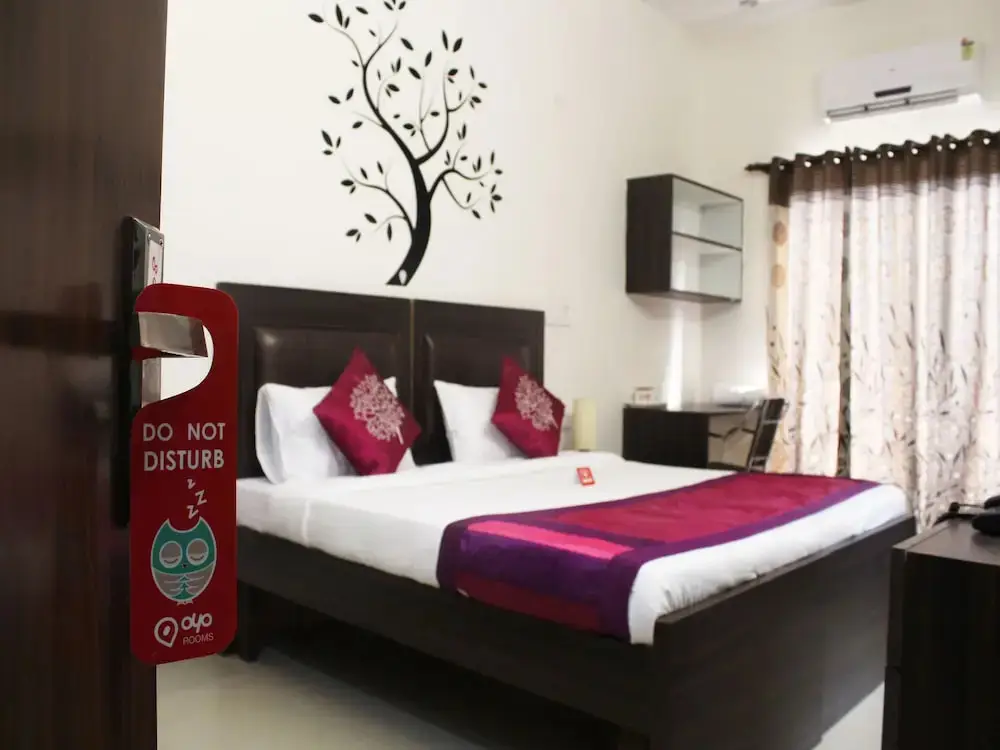 Гуруграм: OYO Rooms Sector 49