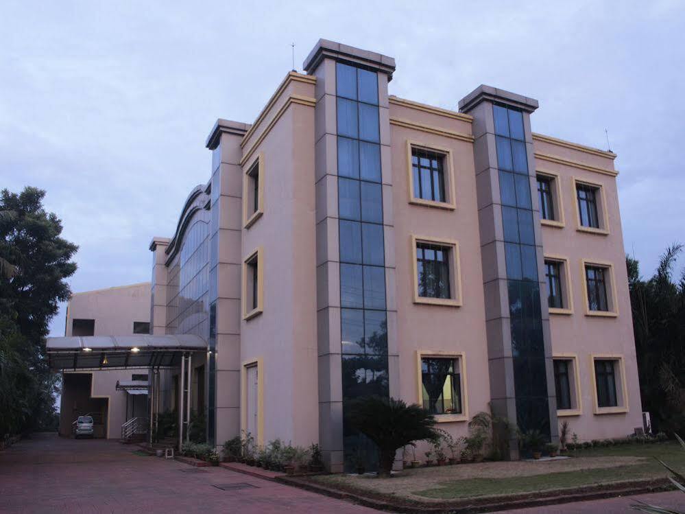 OYO Rooms Baramunda Bus Stop — фото 1