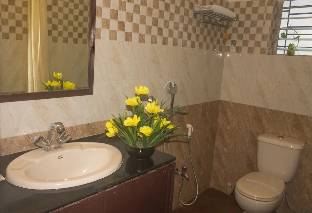 Колката: 662B The Guest House