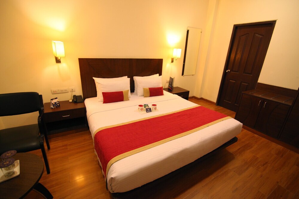 Джайпур: OYO Premium Jaipur Airport 2