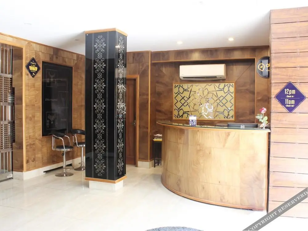 Карнал: OYO Premium Karnal Club