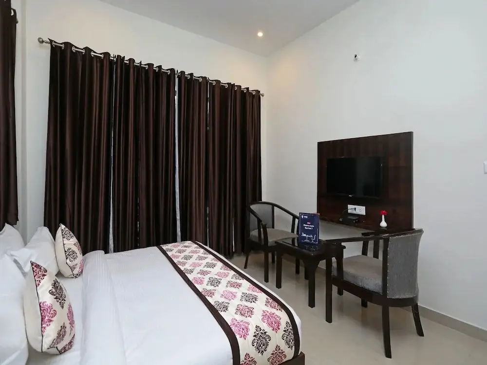 Лакхнау: OYO 2031 Hotel Sunshine Inn
