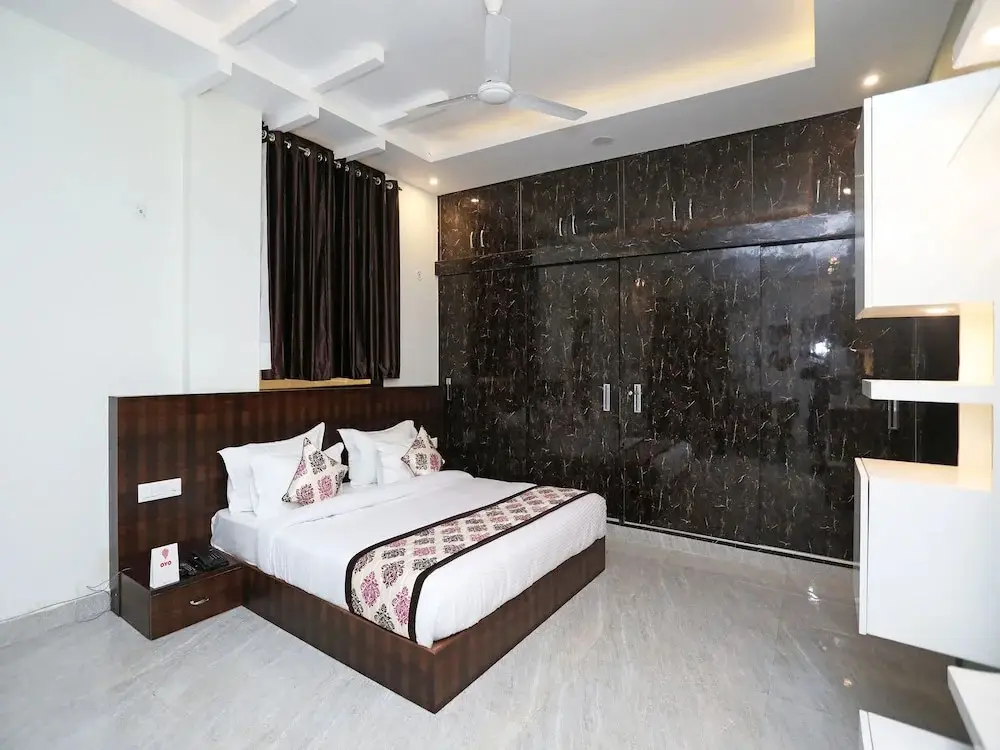 Лакхнау: OYO 2031 Hotel Sunshine Inn