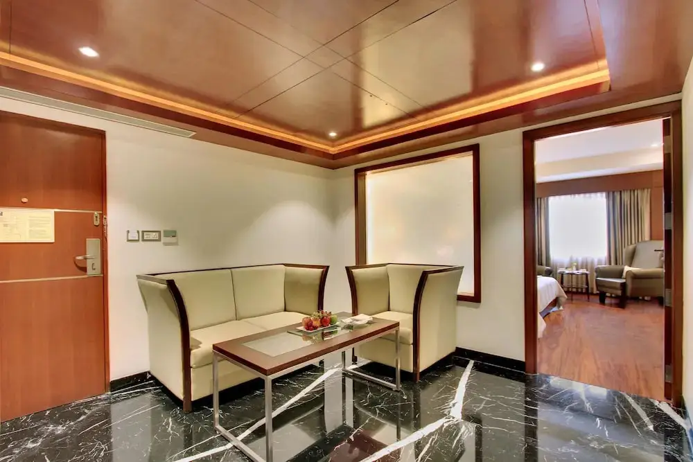 Бангалор: Comfort Inn Insys
