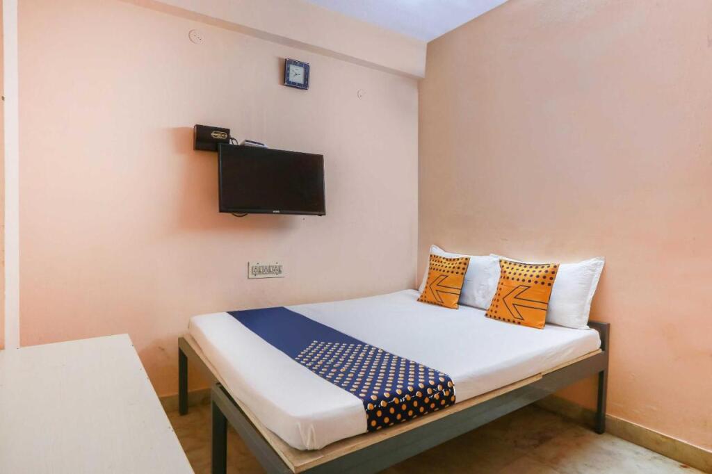 Ченнаи: SPOT ON 701306 Annai Guest House