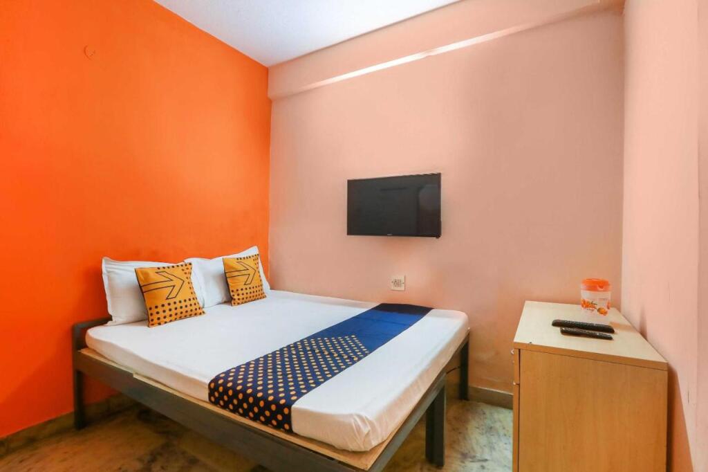 Ченнаи: SPOT ON 701306 Annai Guest House