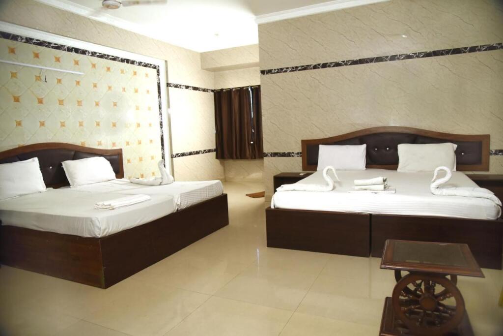 Ченнаи: Le Royal Inn Mugappair Chennai