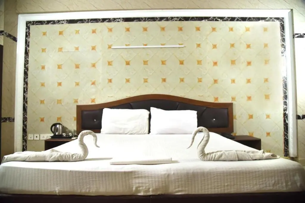 Ченнаи: Le Royal Inn Mugappair Chennai