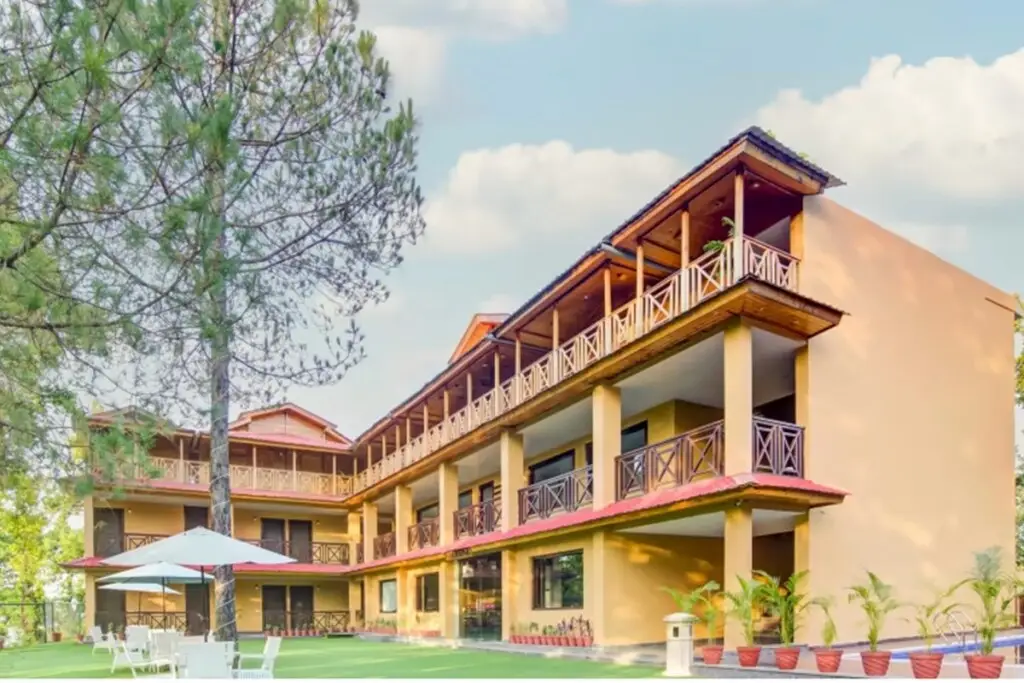 Чопра Лагга Умрейла: Summit Jungle Lodge, Lansdowne