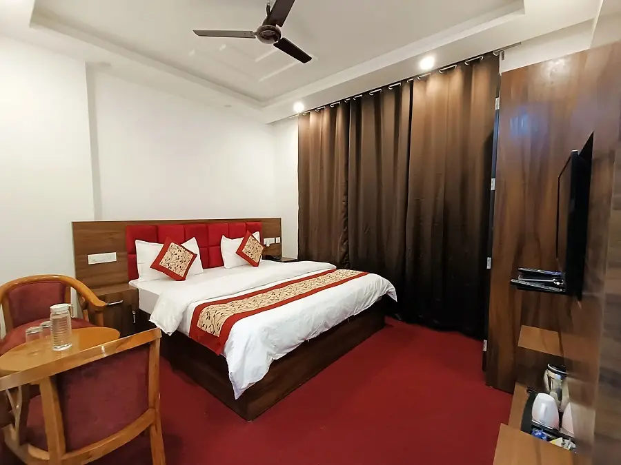 Чубаттакхал: Red Roof Resort