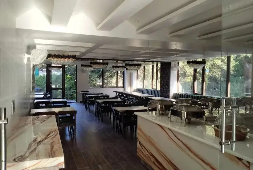 Чубаттакхал: LeOsh Hotel