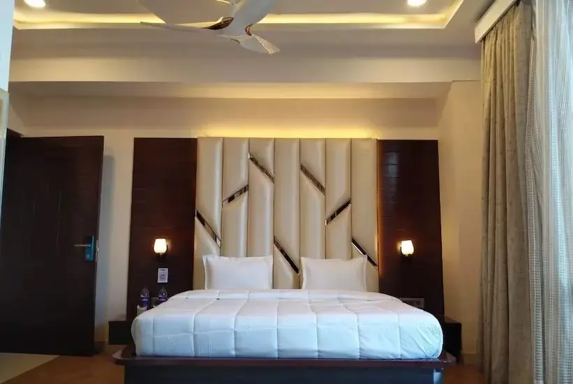 Чубаттакхал: LeOsh Hotel