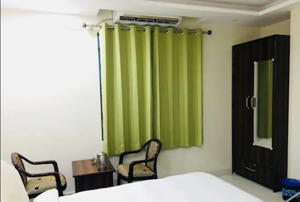 Дехрадун: Hotel Himalayan