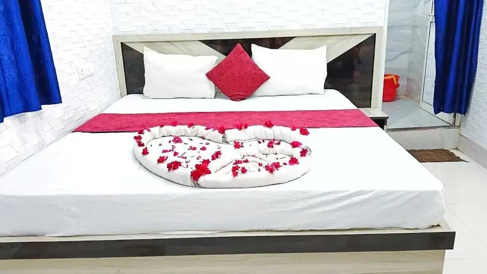 Деогхар: Swastik Hotel
