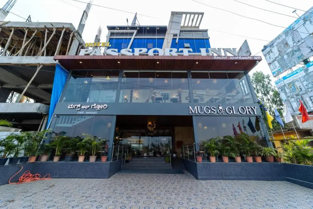 Chikkajala: Hotel Passport Inn