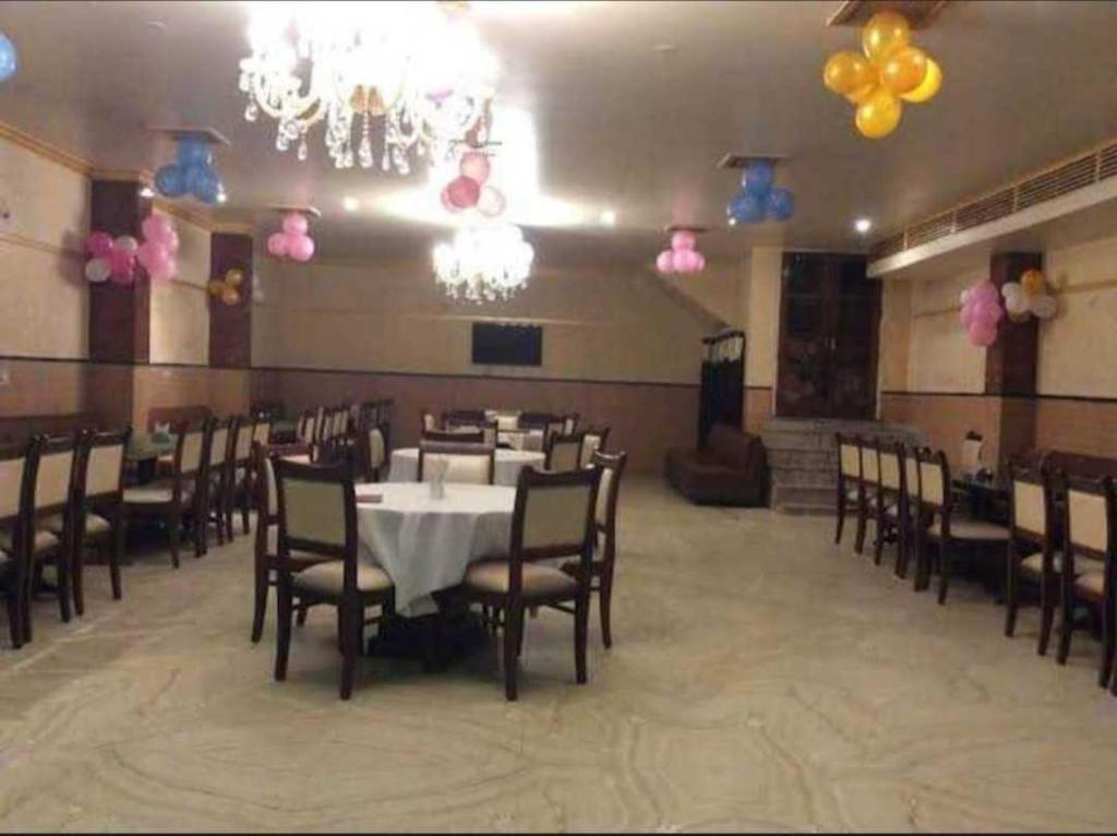 Dharuhera: Oyo Harsh Hotel