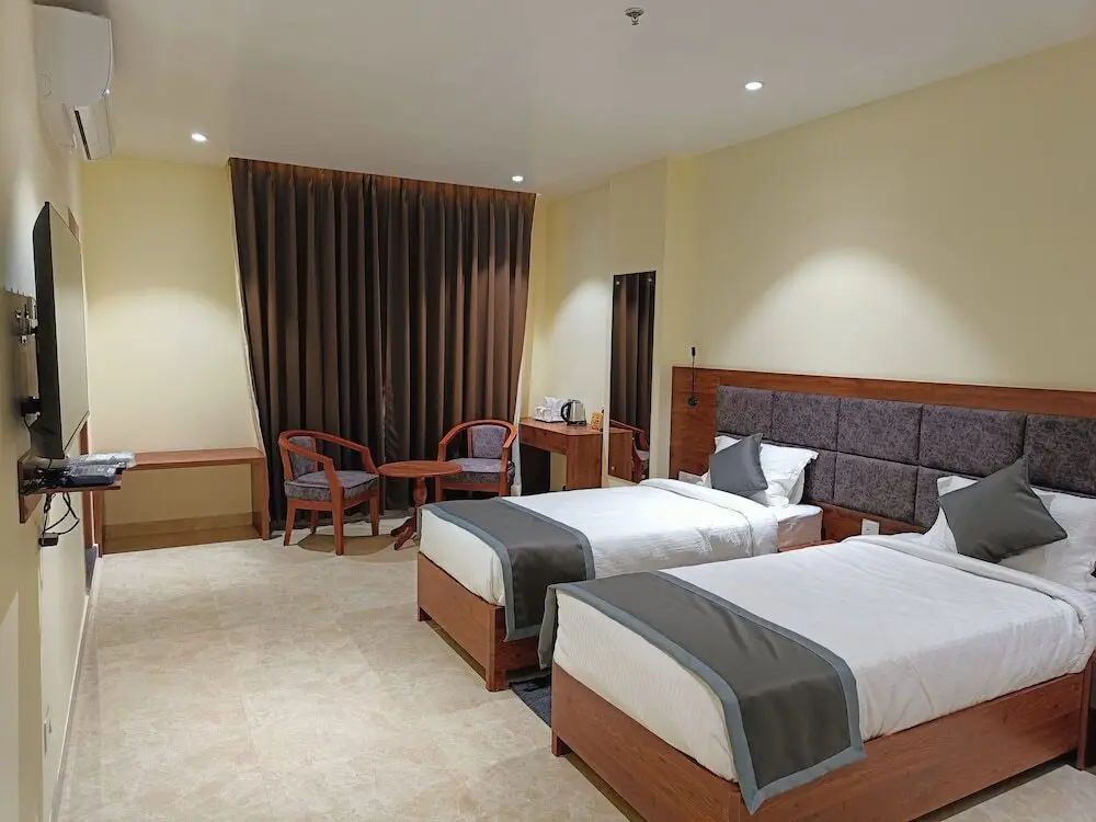 Дибругарх: Hotel Golden Orchid