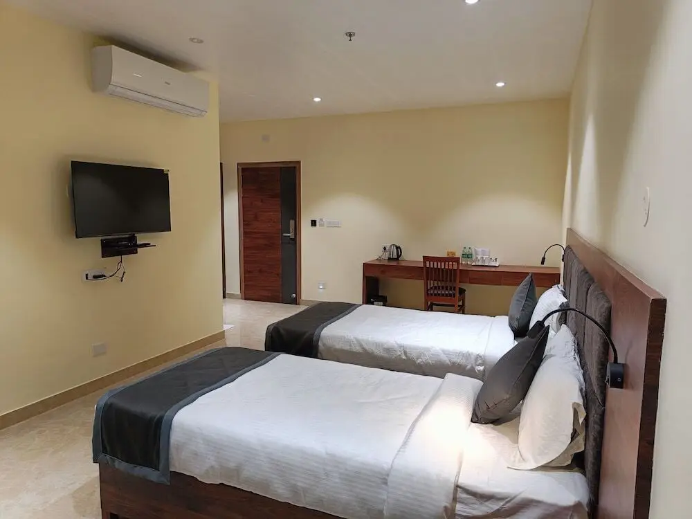 Дибругарх: Hotel Golden Orchid