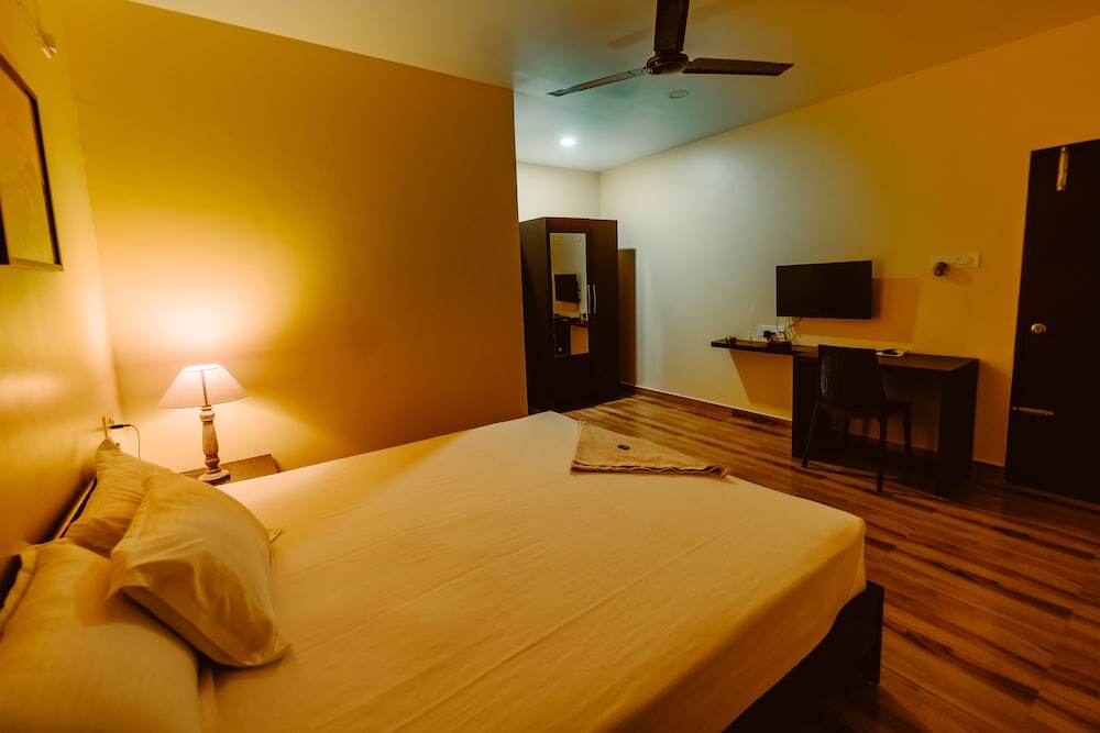 Дибругарх: Dibrugarh Tea Residency