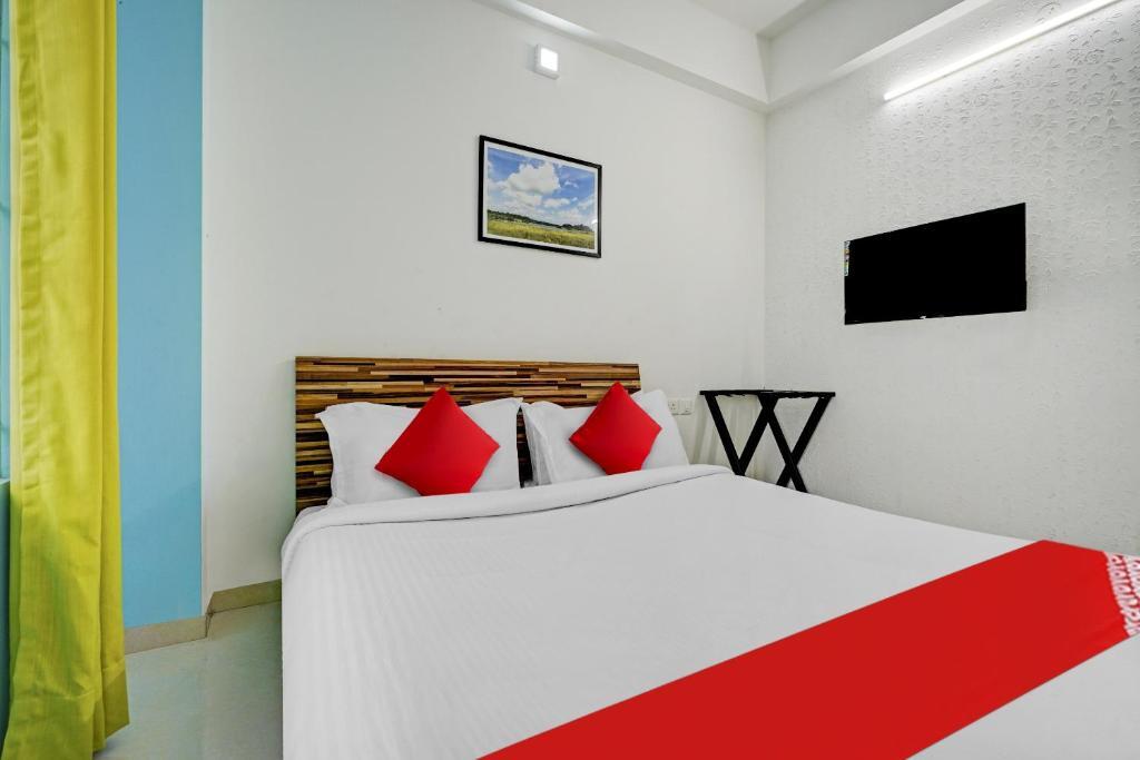 Вайпин: Oyo Flagship 805308 The Paradise Inn Residency