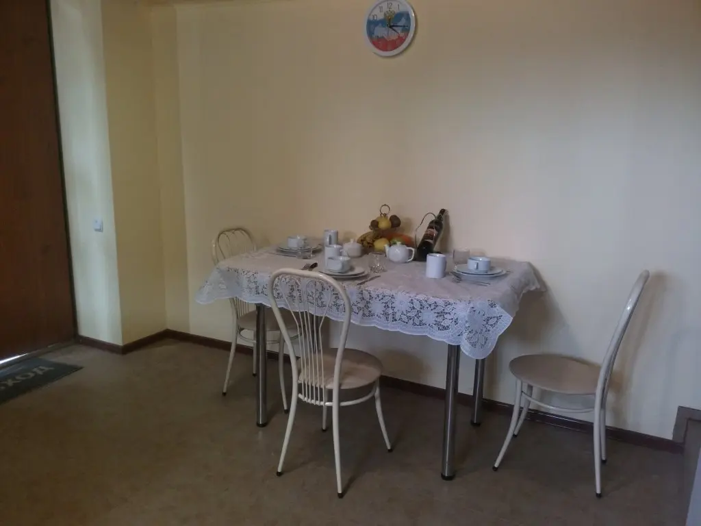 Севастополь: 5th Kilometer Guest House