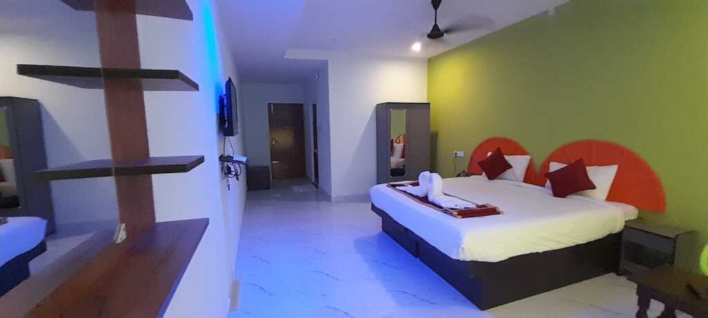 Eraniel: Hotel Rajeshwari International