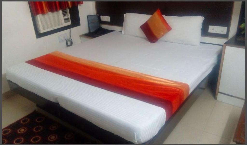 Горакхпур: OYO Rooftop Inn