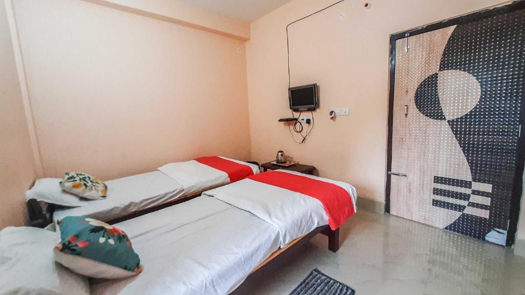 Гувахати: SPOT ON Maddy's Guest House