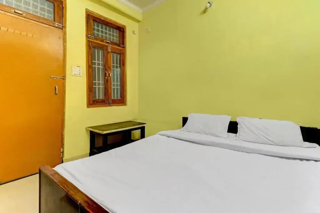 Гвалиор: OYO Flagship 806023 Hotel Royal