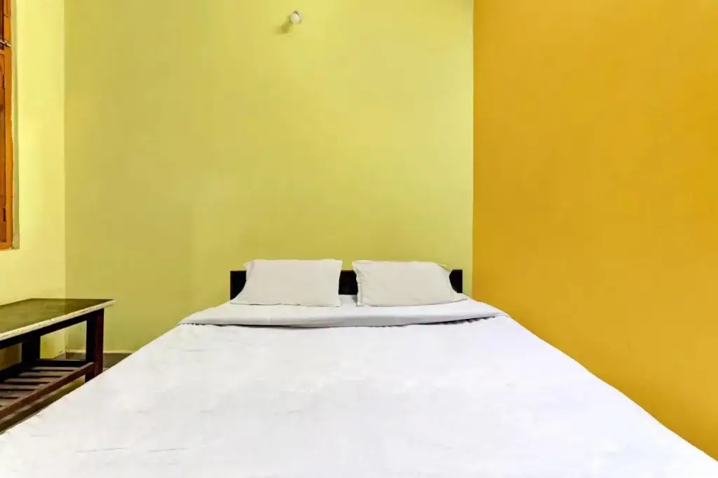Гвалиор: OYO Flagship 806023 Hotel Royal