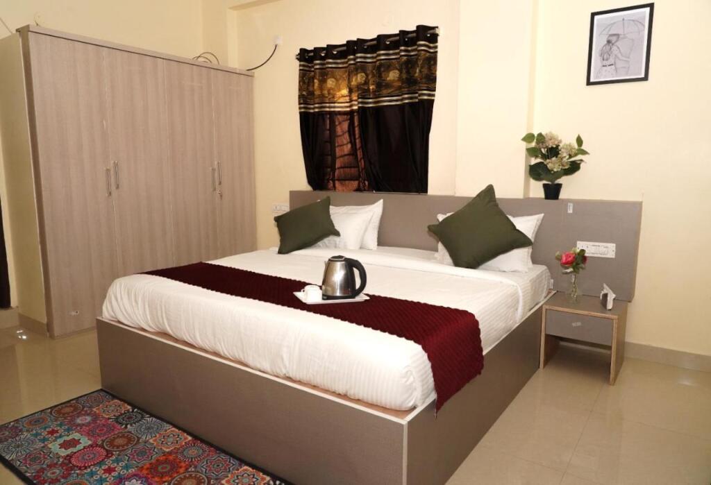 Hotel Royal Suites And Rooms — фото 1