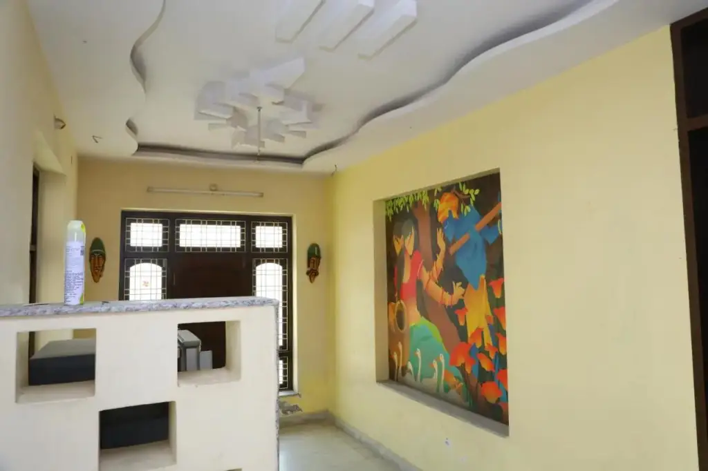Хидерабад: iROOMZ HOTEL PEACEFUL STAY VILLA